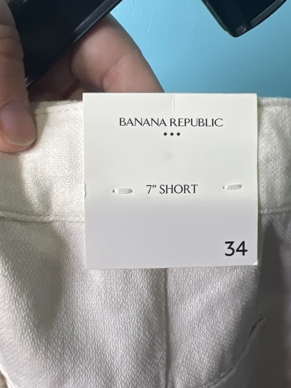 Banana Republic Men's Cream Flat-Front Casual Shorts